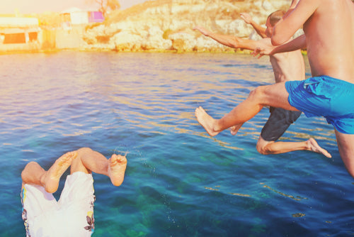 A Day at the Beach: Pre and Post Beach Skin Care Tips for Men
