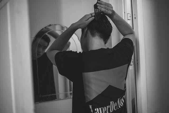 Holding Steady: Getting A Handle On Styling Your Hair