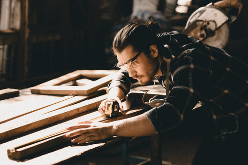 Using Your Hands: Learning How To Woodwork
